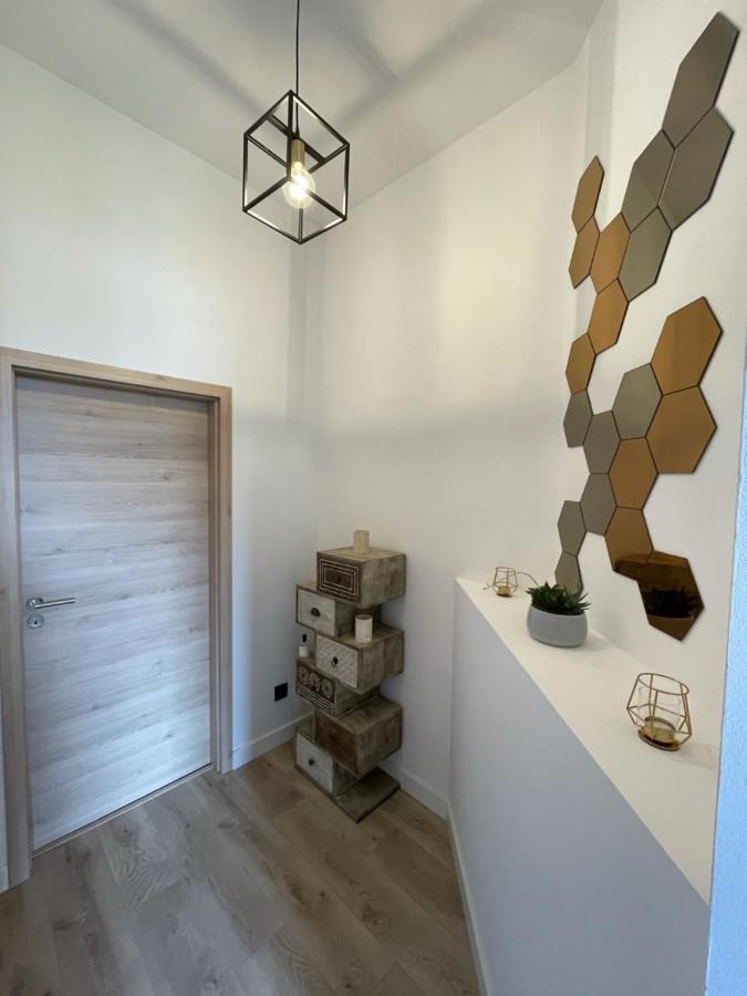 Patenier Hidden Garden 1Bdr With Garden Lieja Exterior foto